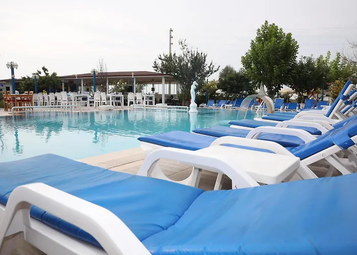 Mavi Restaurant & Apartments 1